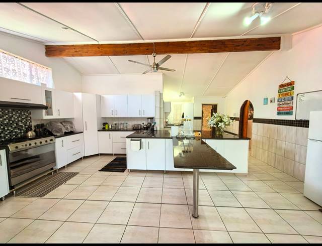 5 BEDROOM HOUSE FOR SALE IN SASOLBURG EXT 23